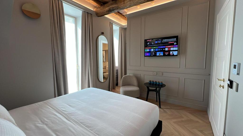 Albergo con colazione all'italiana inclusa a Cave
